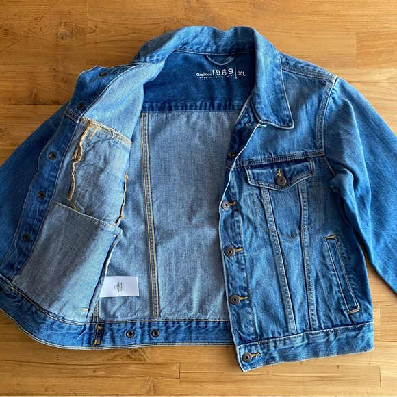 GAP 12-13Y Kids’ XL Jean Jacket or Women’s XS - Picture 3 of 7